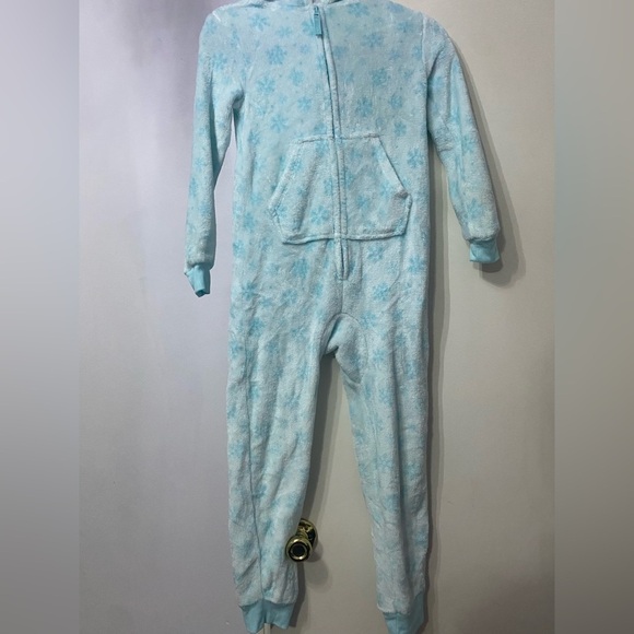 Cat & Jack Other - Cat & Jack girls fleece onesie Pajamas M 7/8
